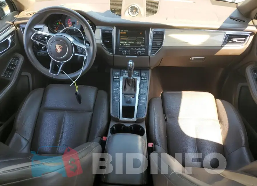 WP1AB2A51GLB42904 Photo# 8