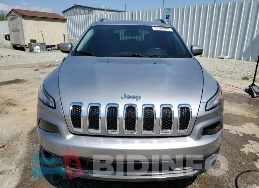 1C4PJLLB9JD535137 Photo# 5