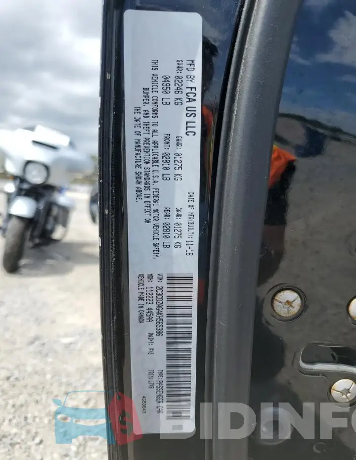 2C3CDZAG4KH565386 Photo# 12