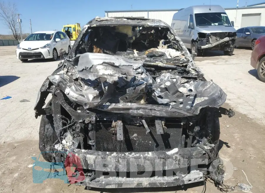 2T2BAMCA3RC071824 Photo# 5