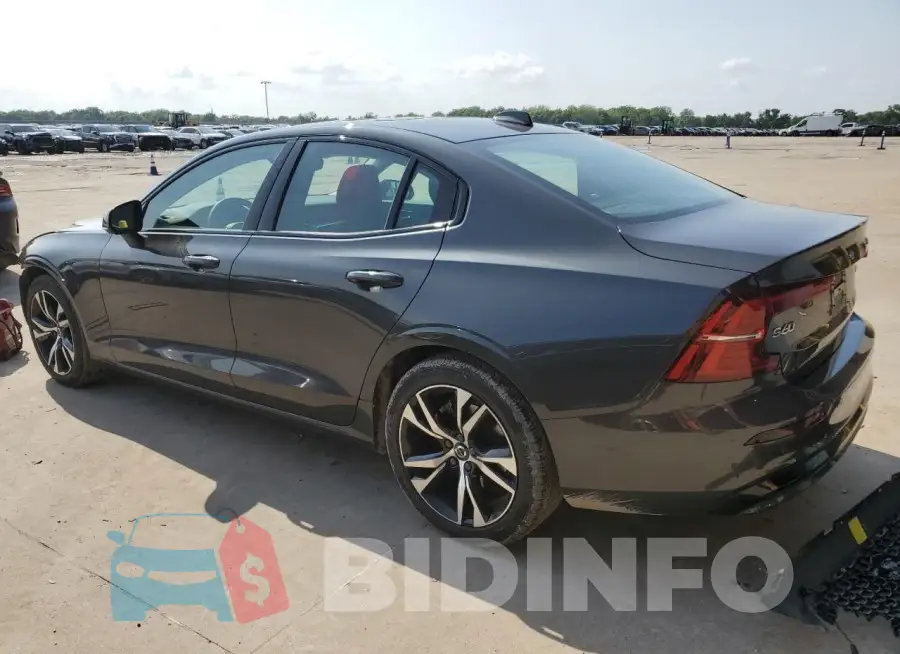 7JRL12FK6RG322355 Photo# 2
