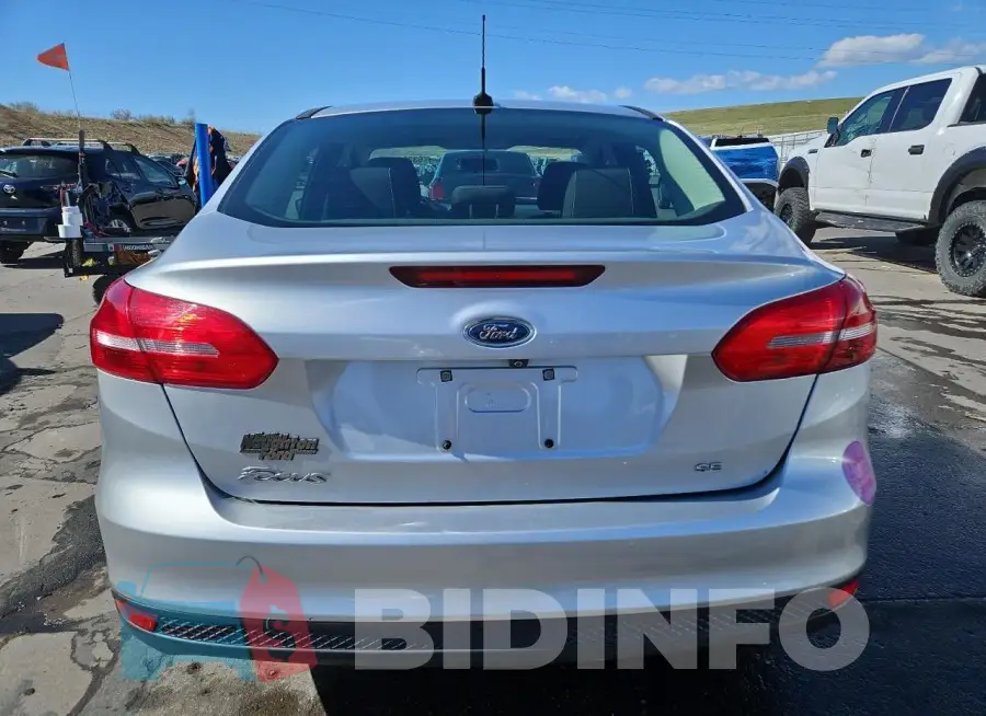 1FADP3F2XHL277097 Photo# 6