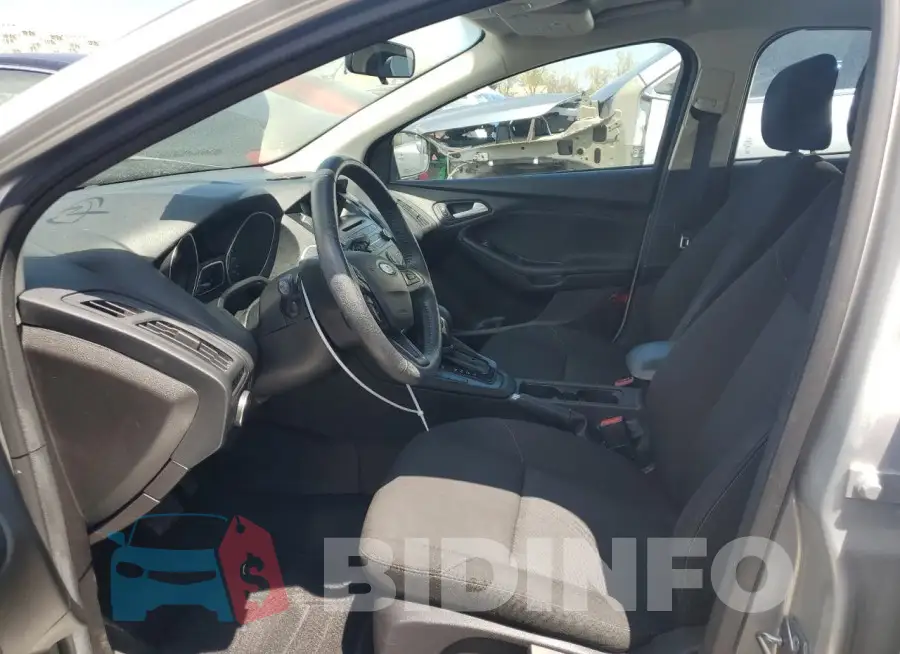 1FADP3F2XHL277097 Photo# 7