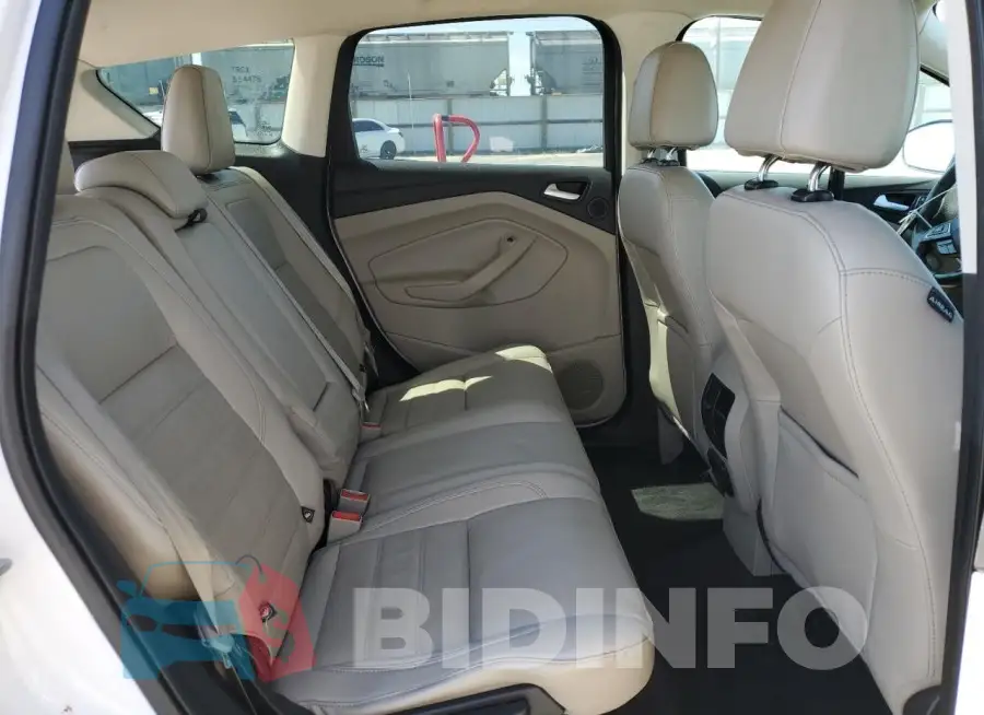 1FMCU9J90HUD28716 Photo# 11