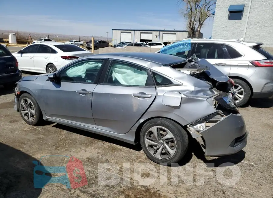 19XFC2F68KE007670 Photo# 2