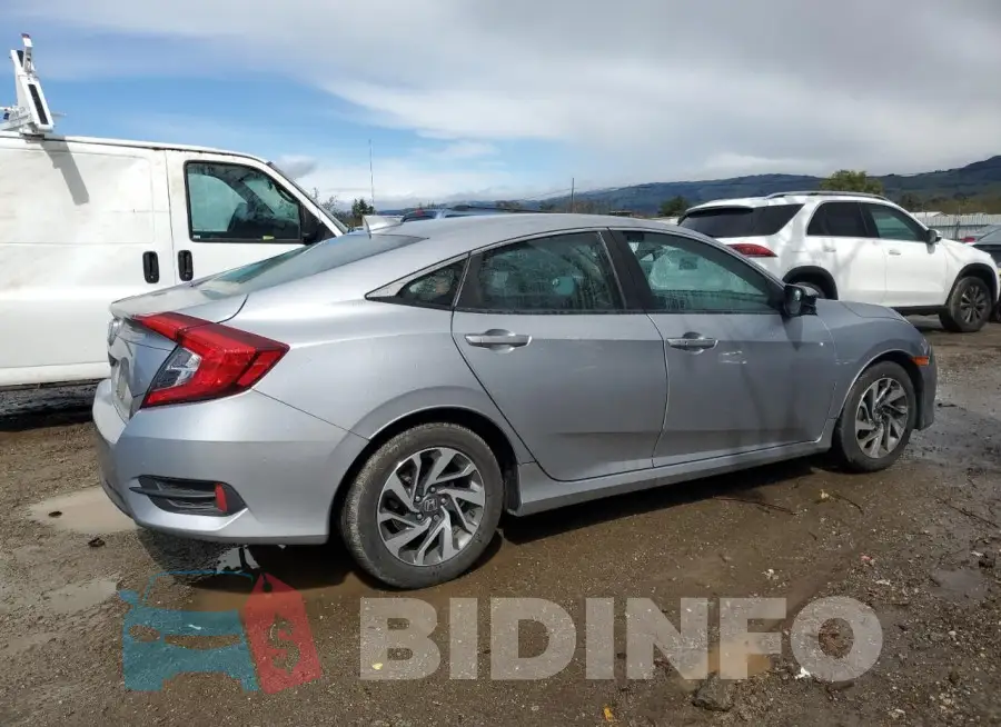 19XFC2F73HE214632 Photo# 3