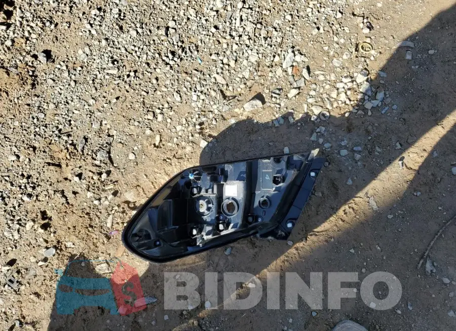 ML32FUFJ9PHF02053 Photo# 12