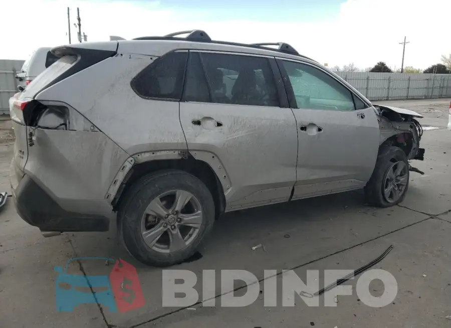 2T3P1RFV8NC266261 Photo# 3