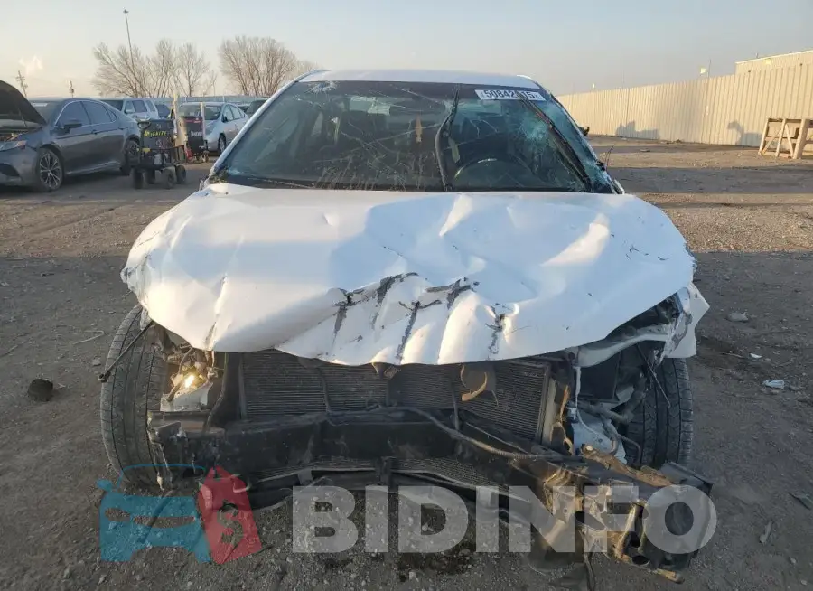 4T1BF1FK5HU769423 Photo# 5