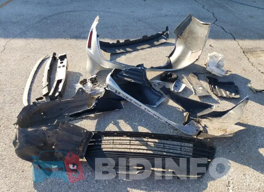 5YFB4MDE3RP174190 Photo# 12