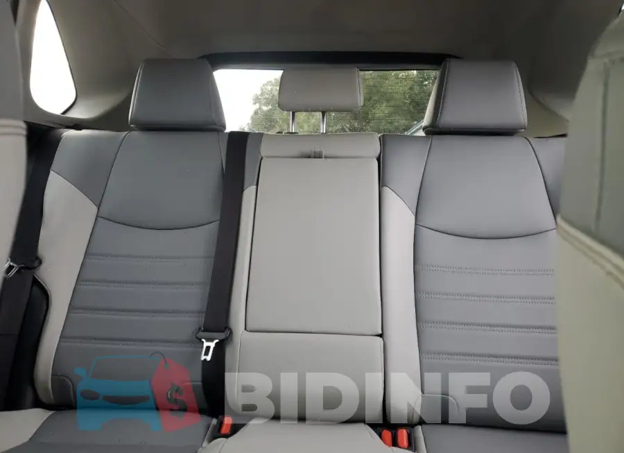 JTMB6RFV8PD115723 Photo# 10