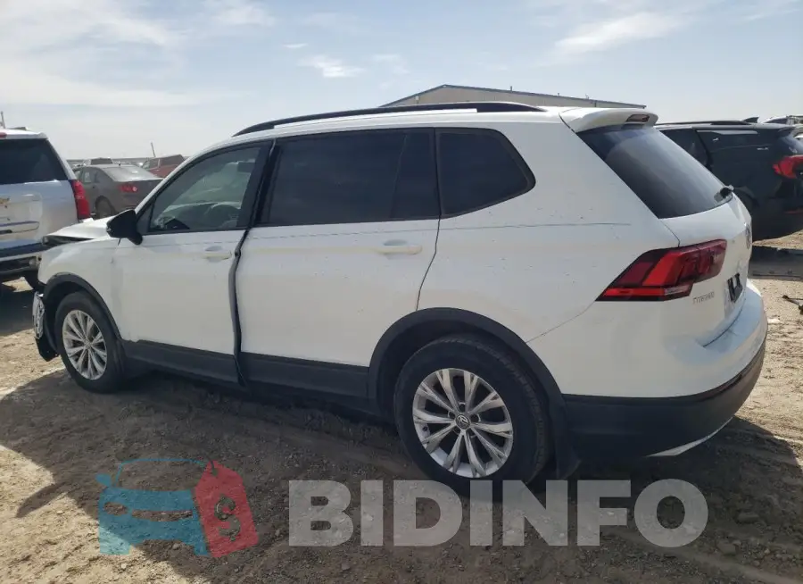 3VV1B7AX7KM188679 Photo# 2
