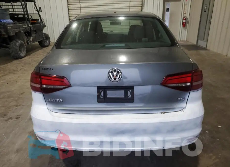 3VW2B7AJ2JM223865 Photo# 6