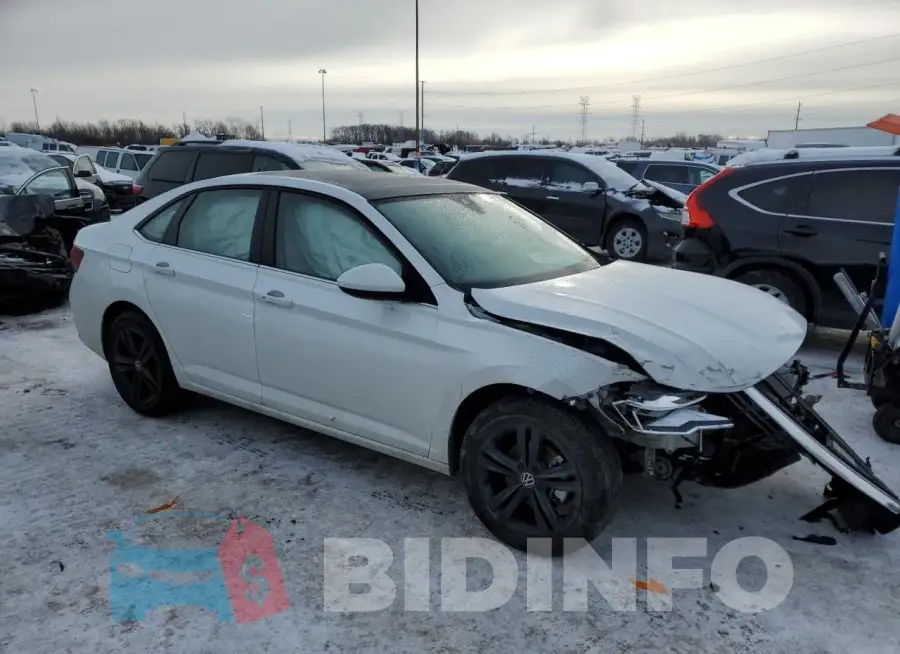 3VW7M7BU6RM069049 Photo# 4