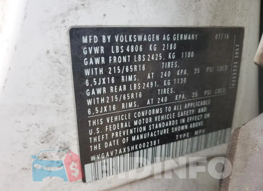 WVGAV7AX5HK002381 Photo# 12