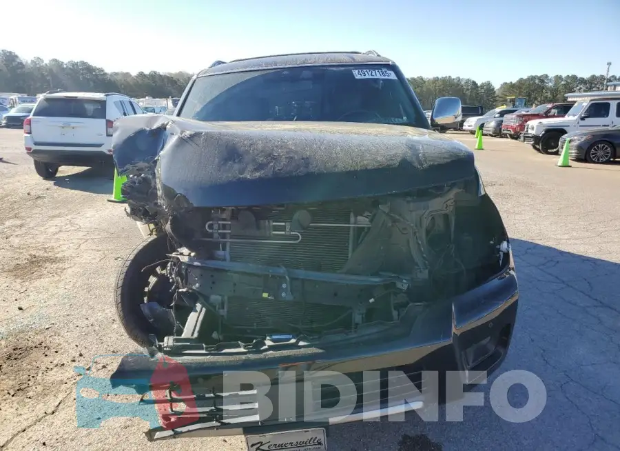JN8AY2NF1K9351184 Photo# 5