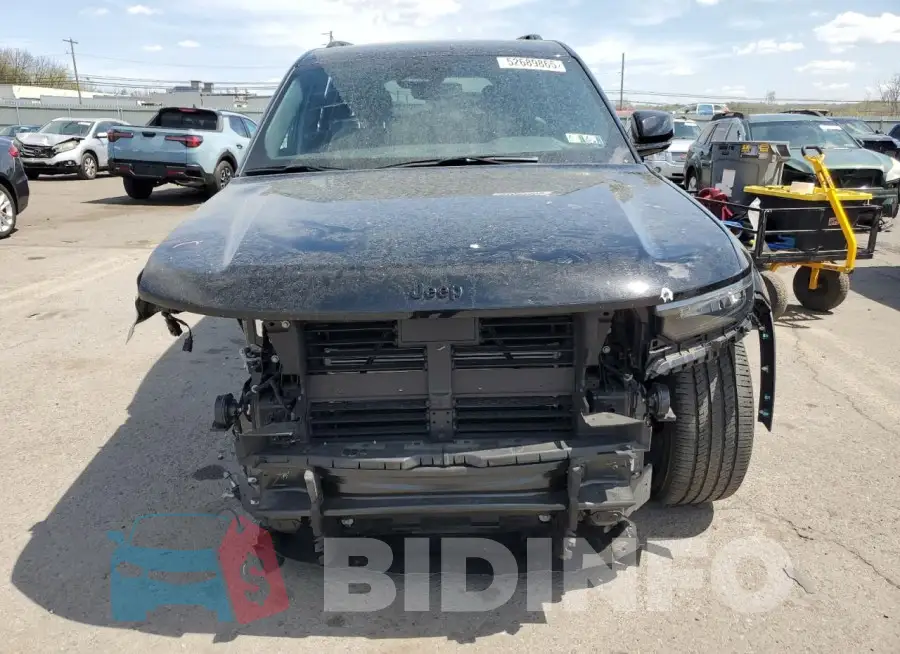 1C4RJKAG0P8101823 Photo# 5