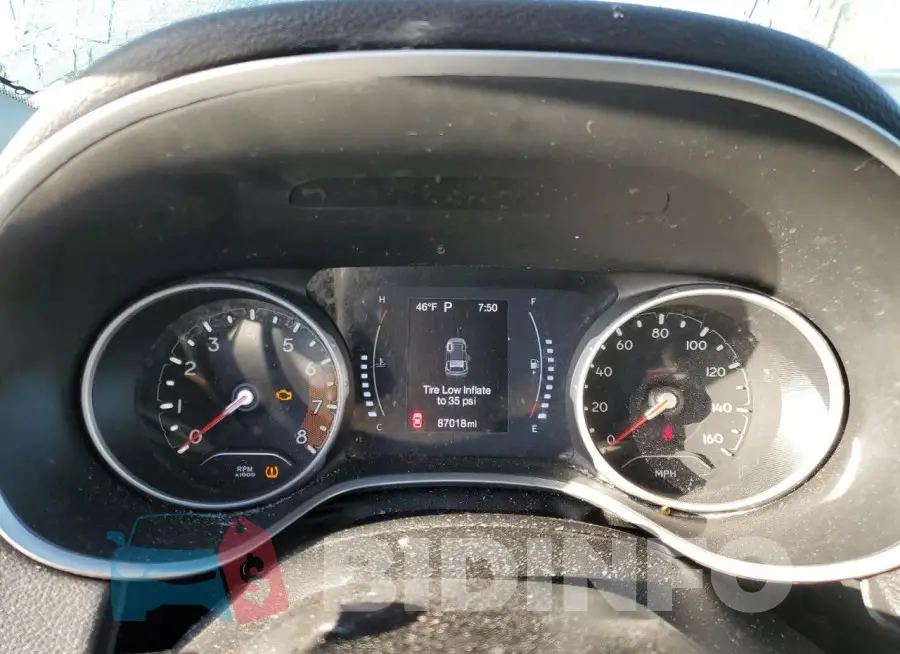 3C4NJCBB9LT176748 Photo# 9