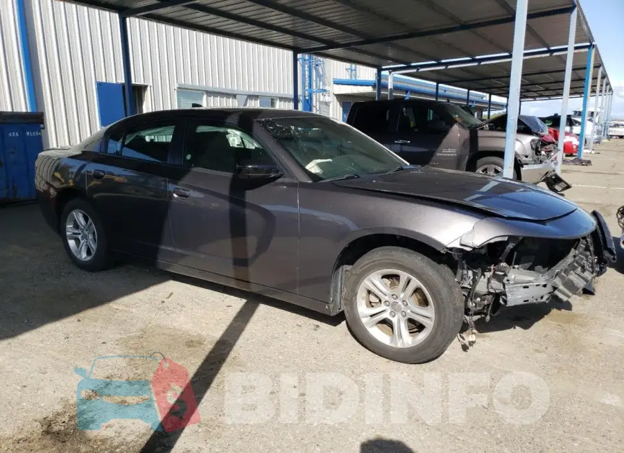 2C3CDXBGXPH563992 Photo# 4