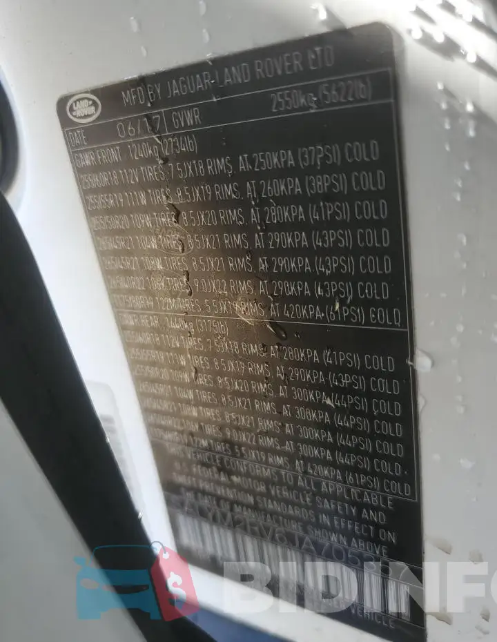 SALYM2RV6JA705357 Photo# 13