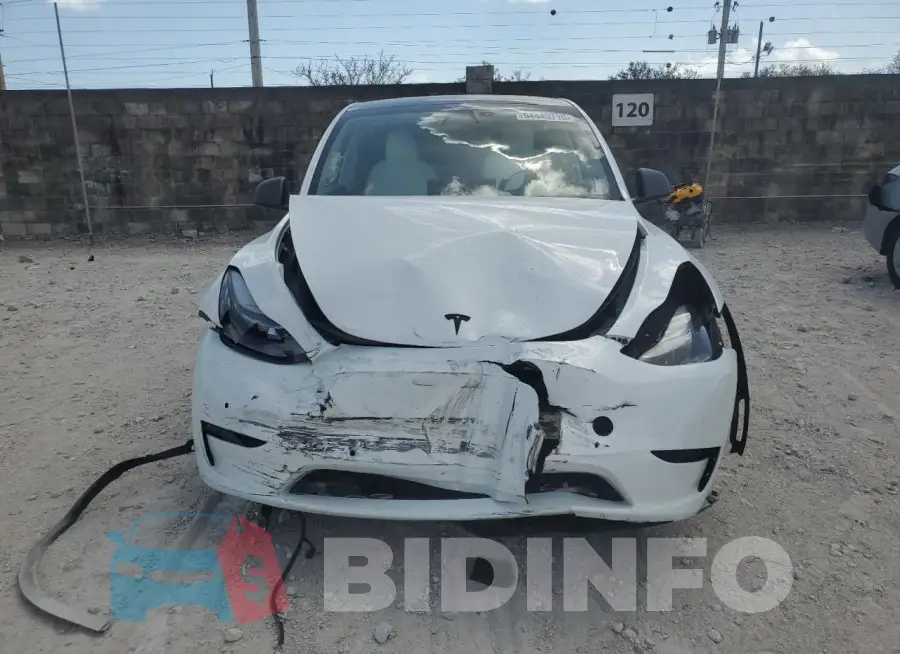 7SAYGDEFXNF410531 Photo# 5