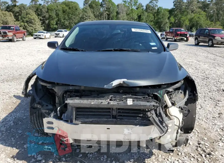 1G1ZC5ST9HF110484 Photo# 5