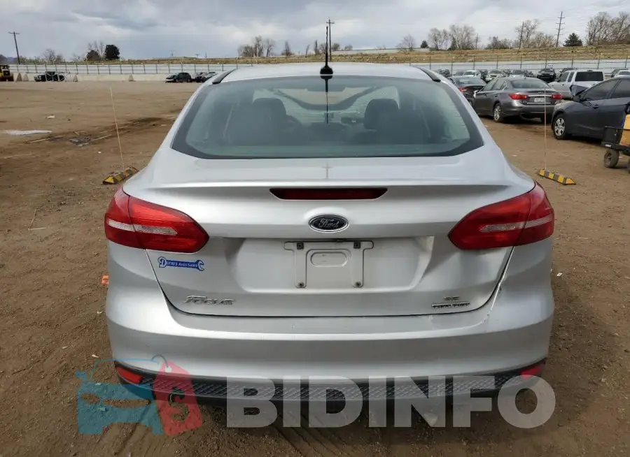 1FADP3F26GL263891 Photo# 6