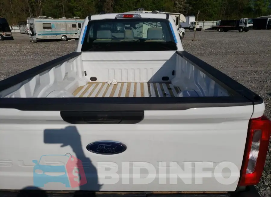 1FTBF2BA5PED66929 Photo# 10