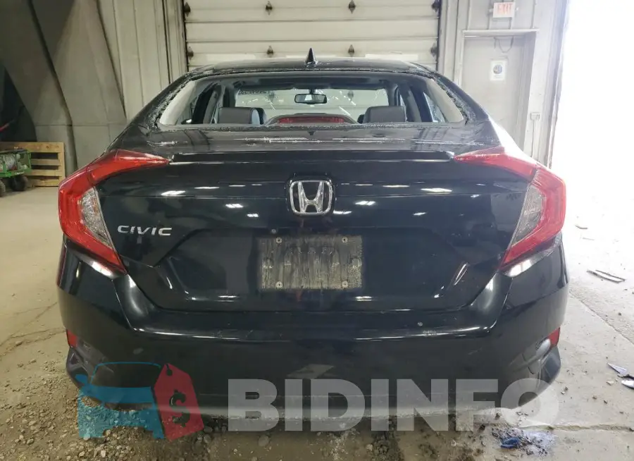19XFC1F77HE004318 Photo# 6