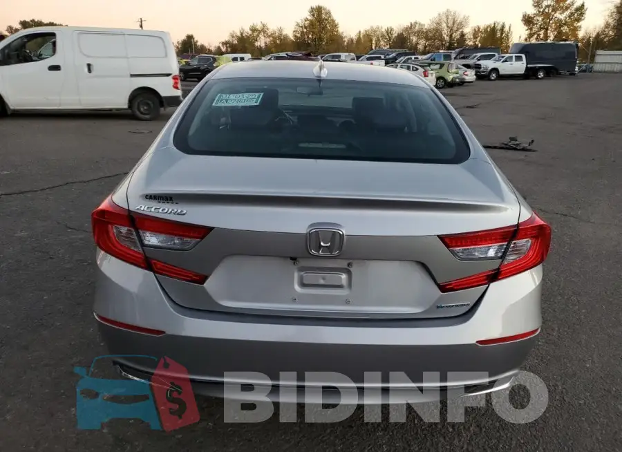 1HGCV3F18LA005253 Photo# 6