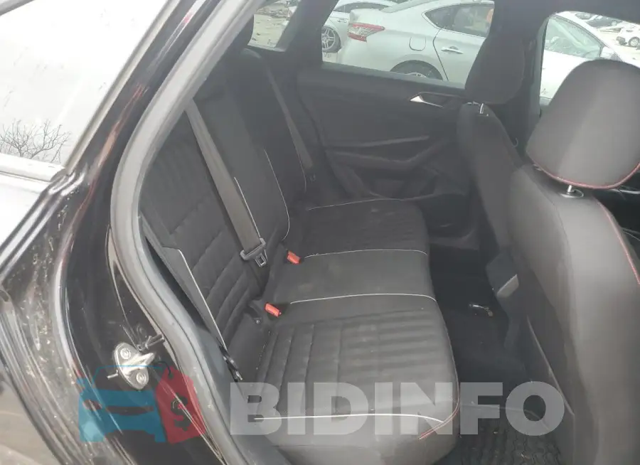 3VW5T7BU8LM051833 Photo# 10
