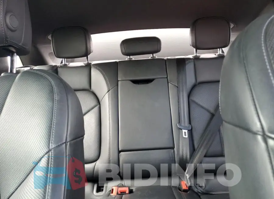 WP1AA2A59JLB15055 Photo# 10
