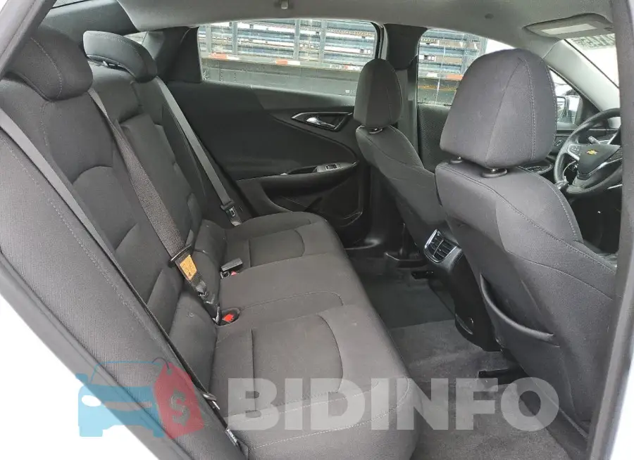 1G1ZD5ST5RF115129 Photo# 10