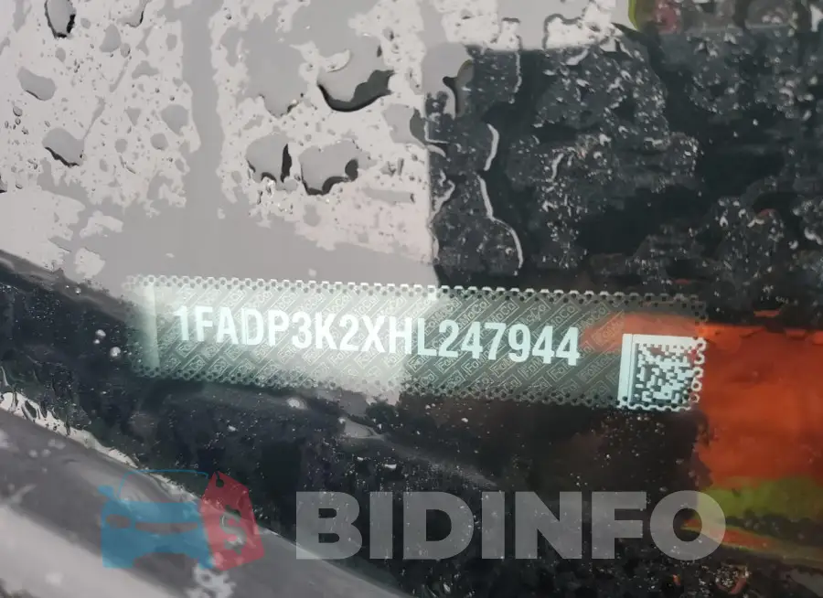 1FADP3K2XHL247944 Photo# 12