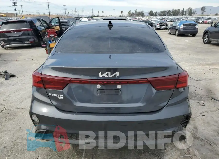 3KPF24AD8PE550657 Photo# 6