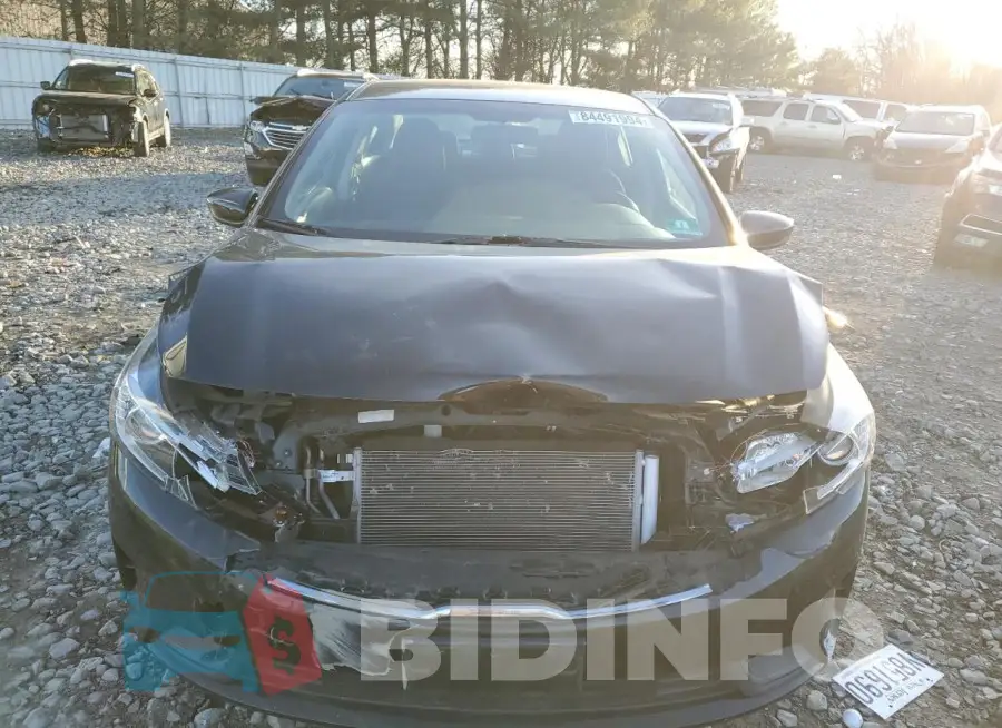 3KPFL4A75HE122098 Photo# 5