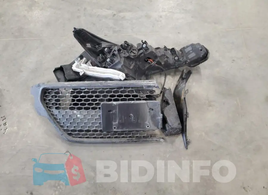 5YFB4RBE9LP024558 Photo# 12