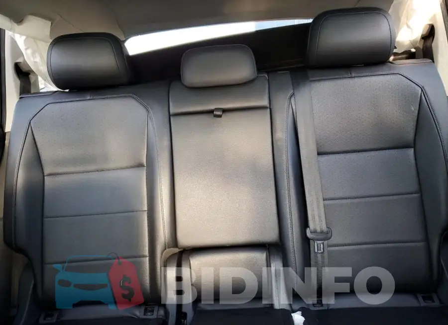 3VV3B7AX0KM153927 Photo# 10
