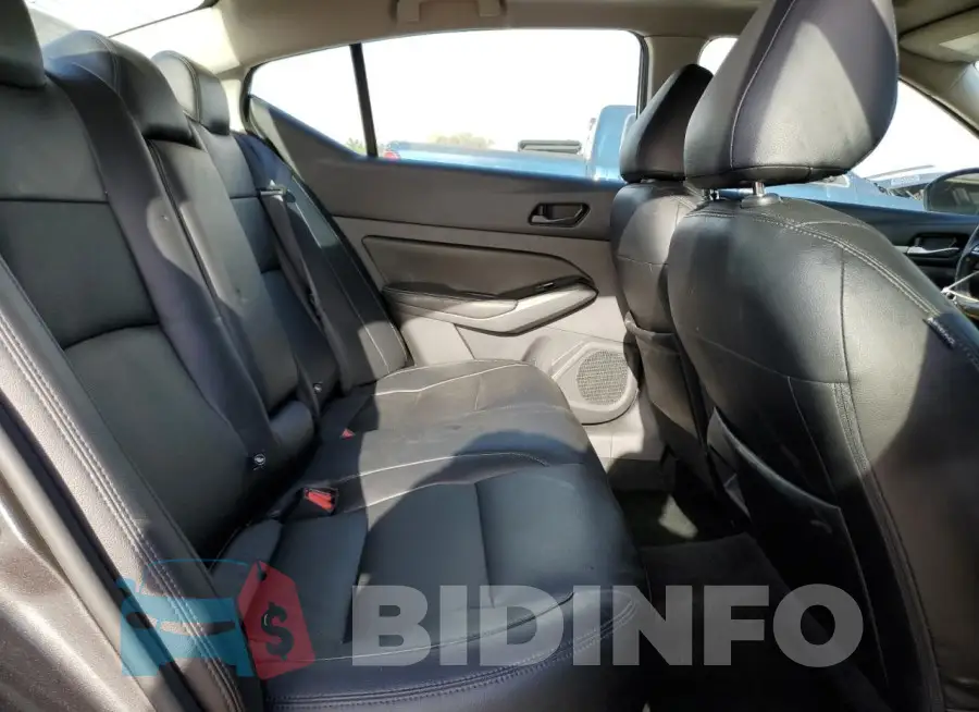 1N4BL4DVXPN377256 Photo# 10