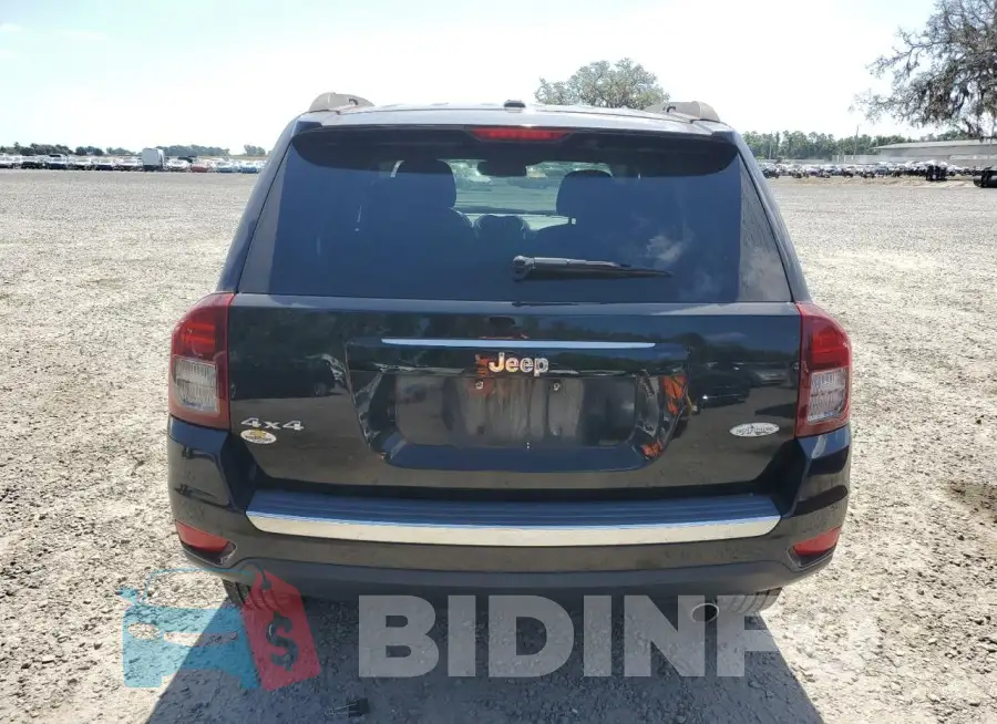 1C4NJDEB6GD697021 Photo# 6