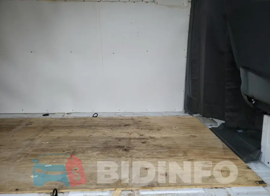 W1Y4KCHY3RT180668 Photo# 11