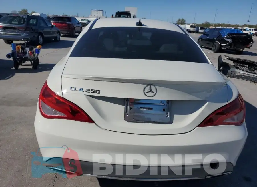 WDDSJ4EB2JN606210 Photo# 6