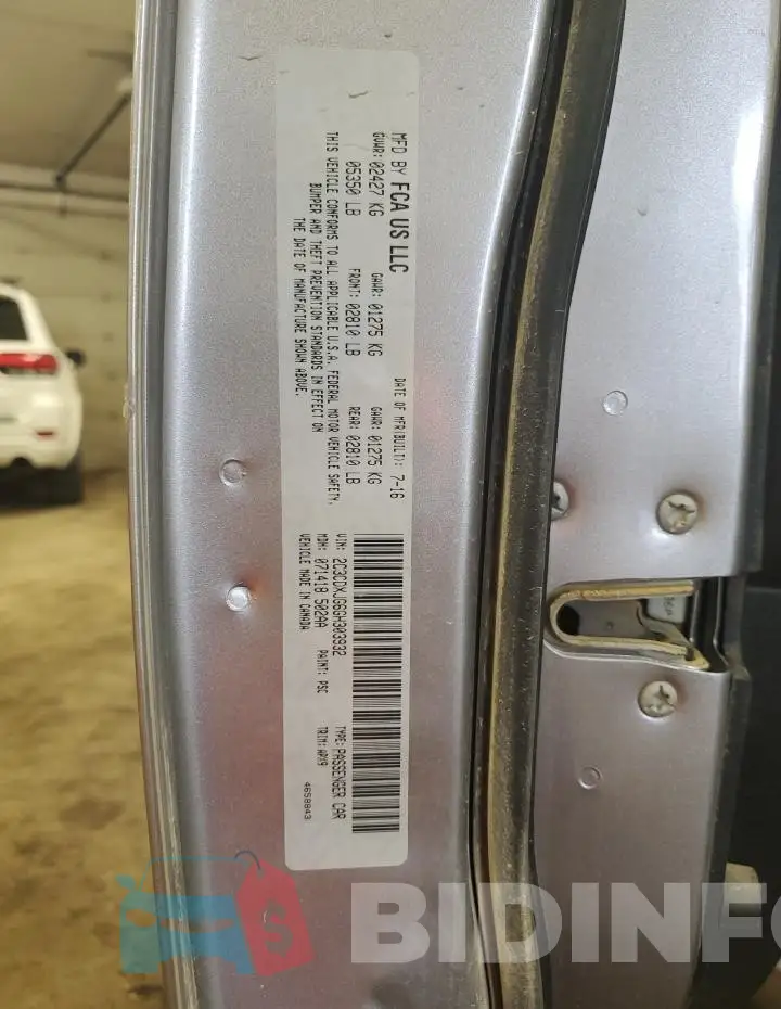 2C3CDXJG6GH303932 Photo# 13