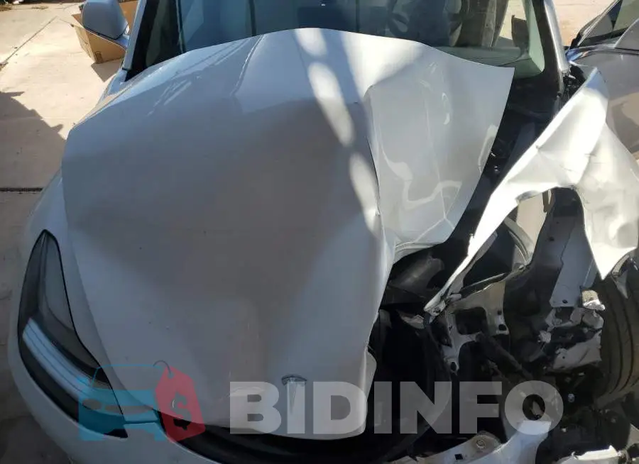 5YJ3E1EB3KF513035 Photo# 11