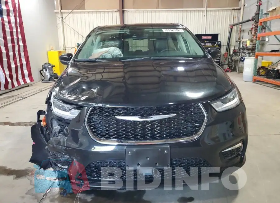 2C4RC1BG3PR627824 Photo# 5