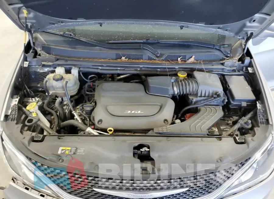2C4RC1BG7HR608033 Photo# 12