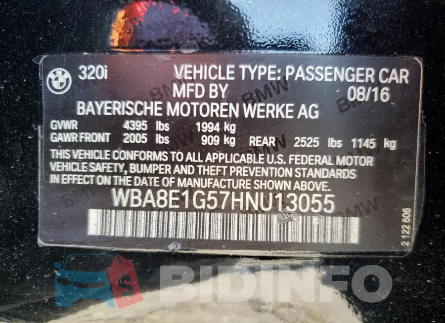 WBA8E1G57HNU13055 Photo# 13