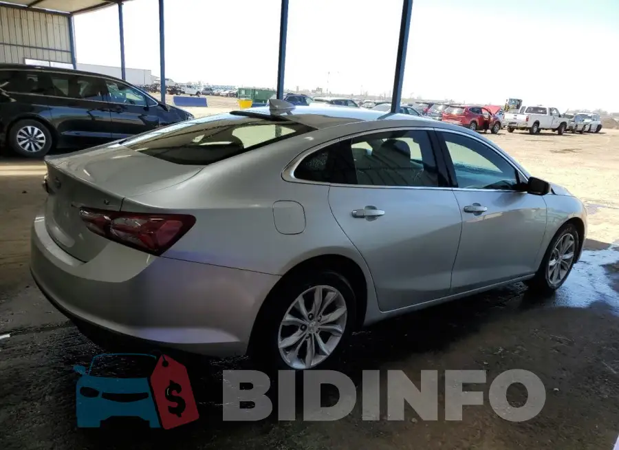 1G1ZD5ST2KF132718 Photo# 3