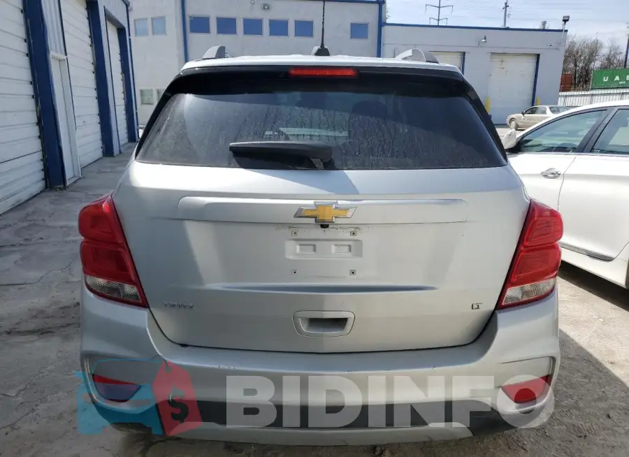 KL7CJLSB4JB679641 Photo# 6
