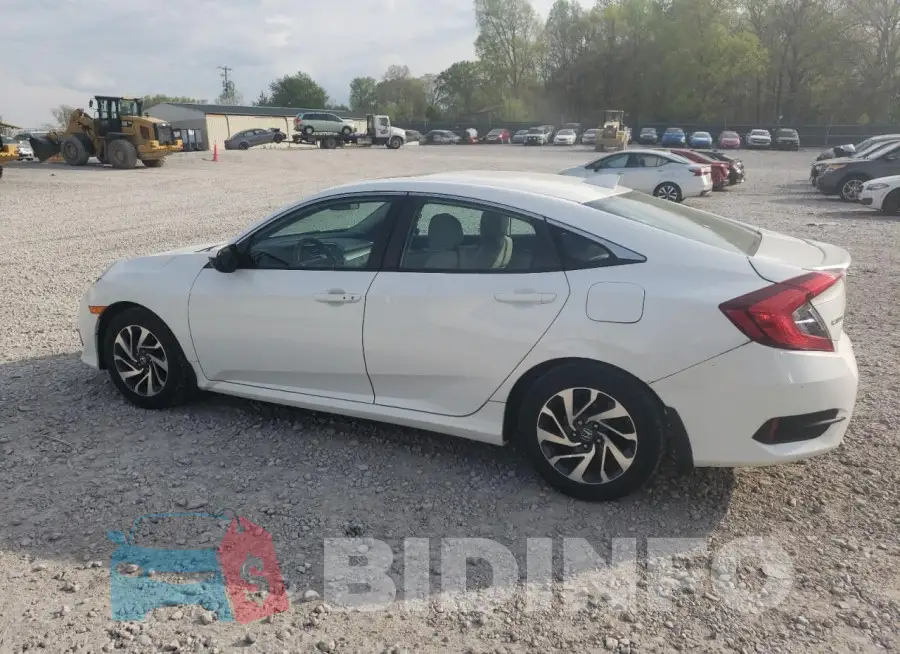 19XFC2F72JE039893 Photo# 2